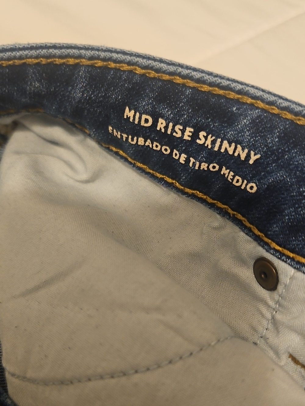 Universal Thread Mid Rise 8 - Picture 5 of 6